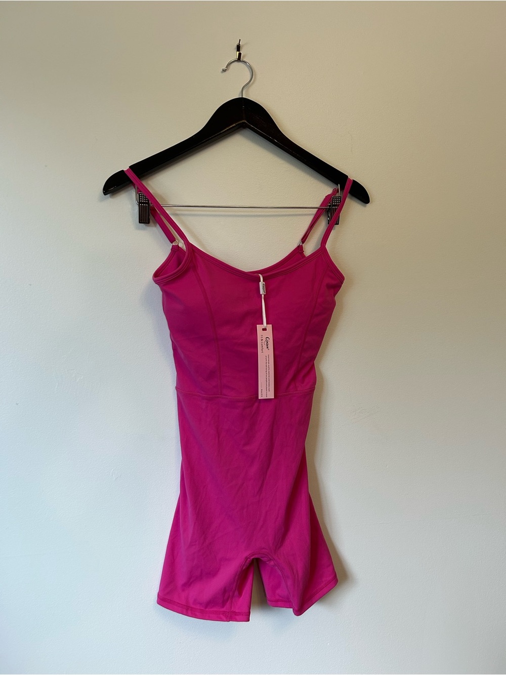 BNWT Qinsen Athletic Romper Jumpsuit
